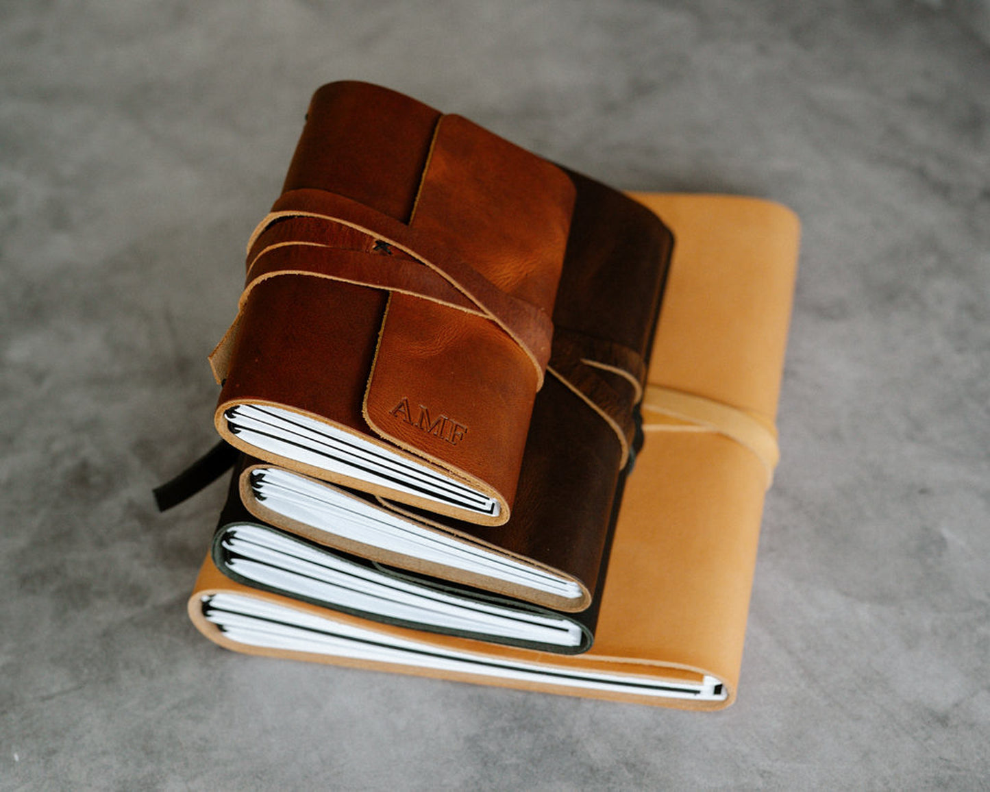 REFILLABLE PERSONALIZED LEATHER JOURNAL - Tan