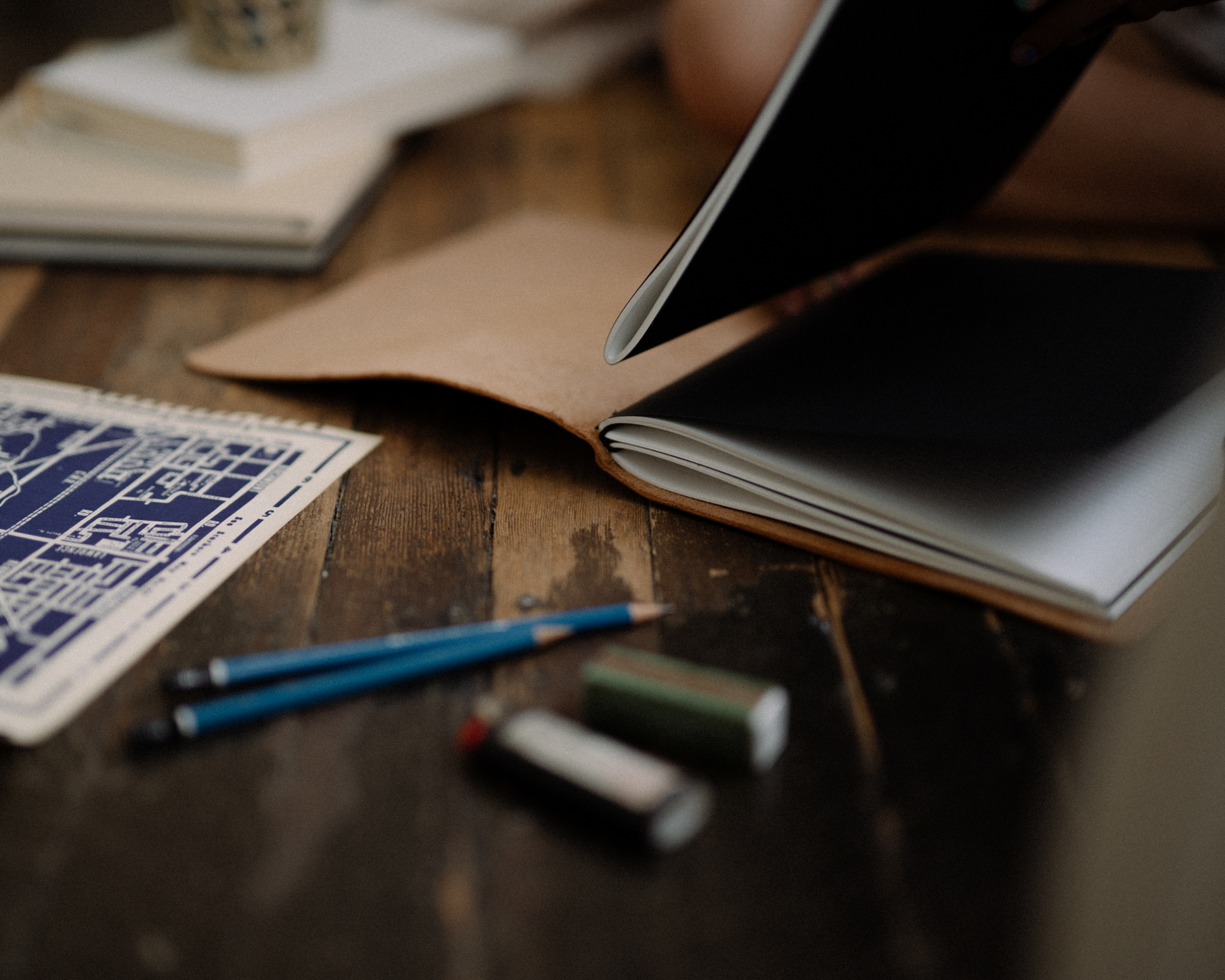 REFILLABLE PERSONALIZED LEATHER JOURNAL - Tan