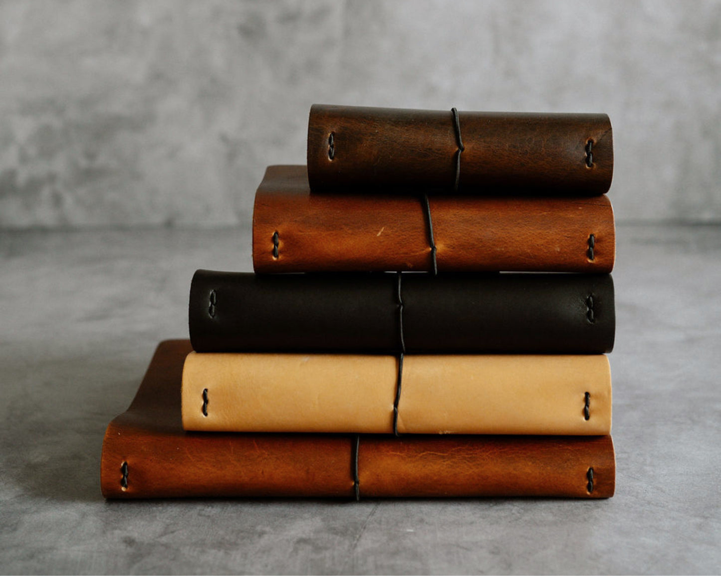 REFILLABLE Leather Notebook / Sketchbook with Elastic Closure