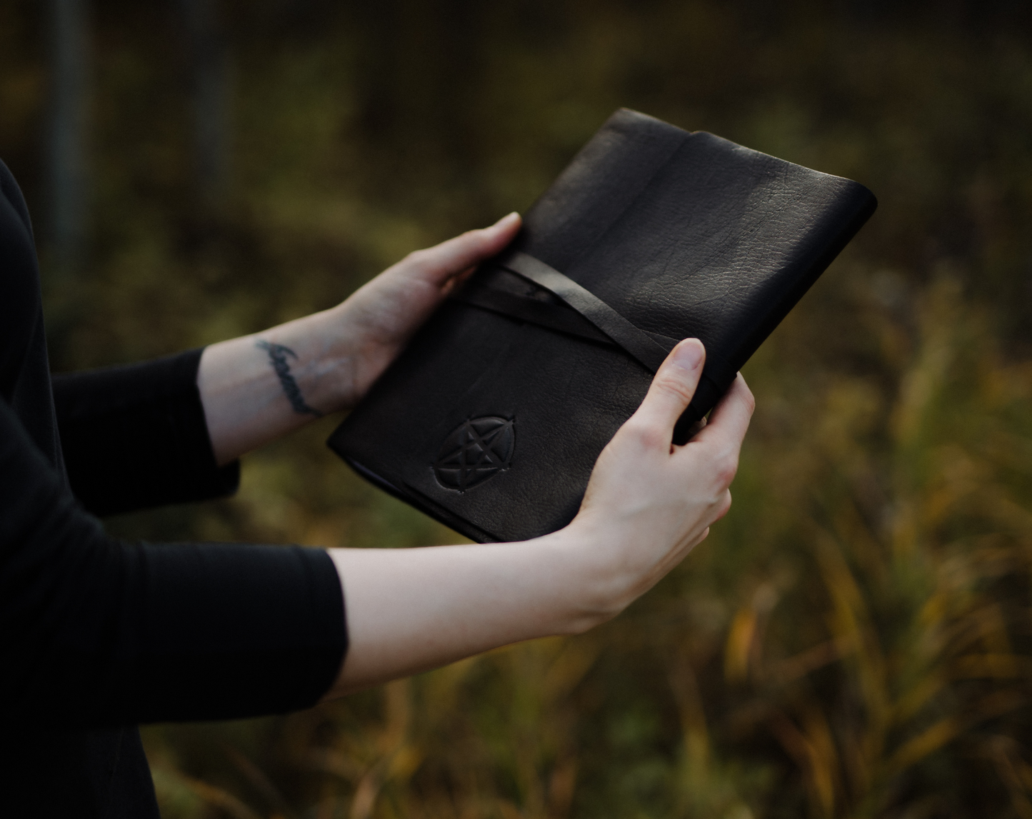 BLACK PENTAGRAM LEATHER JOURNAL